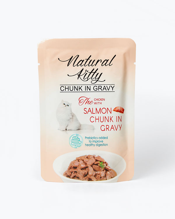 Вологий корм Natural Kitty Chunk in Gravy Chicken with Salmon для котів, у вигляді шматочків з куркою та лососем у соусі, 85 г, пауч
