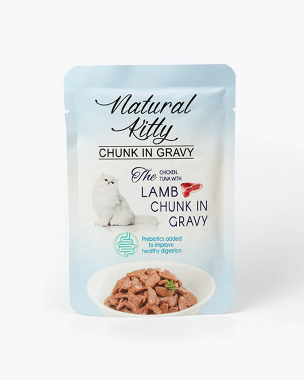 Вологий корм Natural Kitty Chunk in Gravy Chicken Tuna with Lamb для котів, у вигляді шматочків курки та тунця з легенями ягняти у соусі, 85 г, пауч
