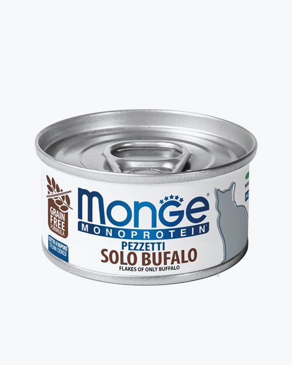 Вологий корм Monge Cat Wet MONOPROTEIN для дорослих котів, м'ясні пластівці з буйволом, 80 г, з/б