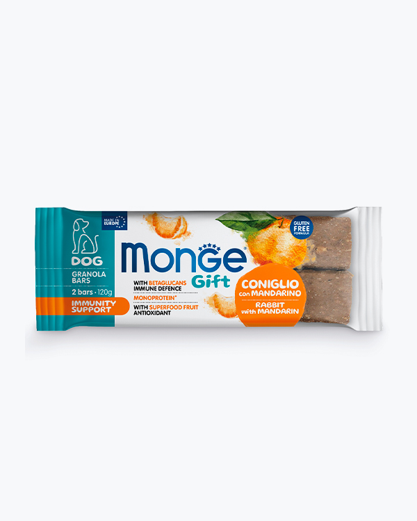 Лакомство Monge Gift Dog Immunity support для собак, кролик с мандарином, 120 г