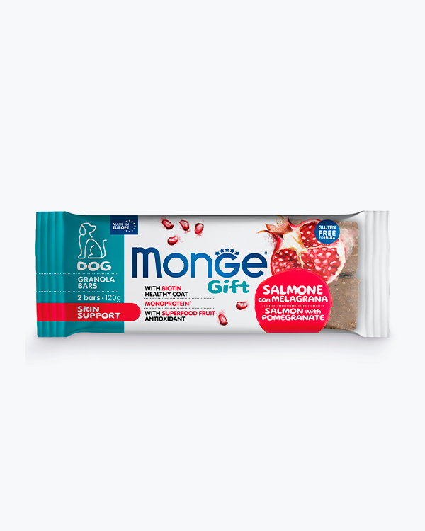 Лакомство Monge Gift Dog Skin support для собак, лосось с гранатом, 120 г
