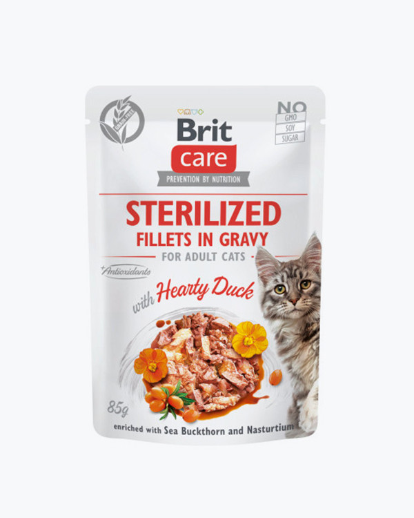Вологий корм Brit Care Fillets in Gravy Hearty Duck Sterilized для стерилізованих котів, філе в соусі з качкою, 85 г, пауч